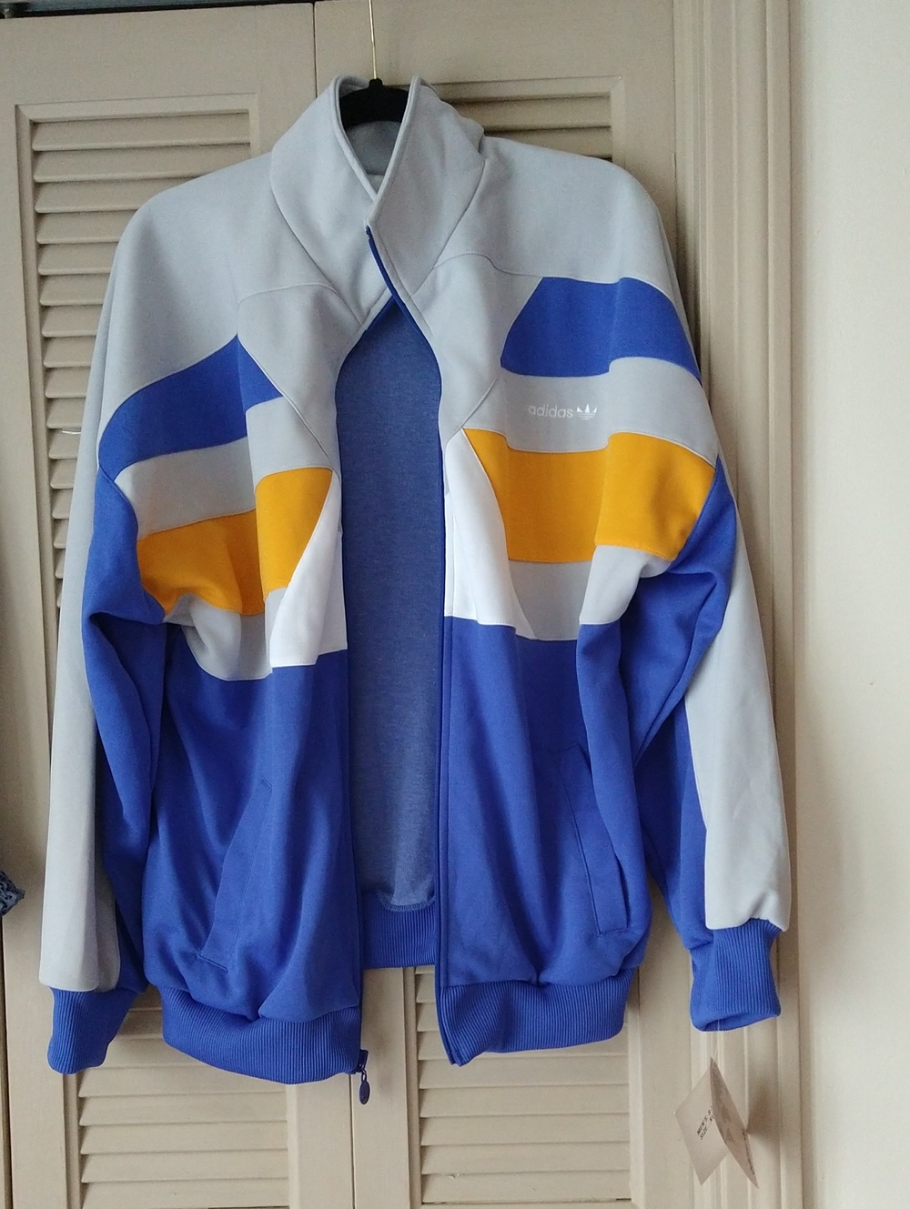 Adidas NWT Old School Strip Blue Yellow White Jacket -All Way Down -size XL